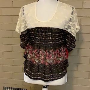 Love Scene. Tunic 100% polyester